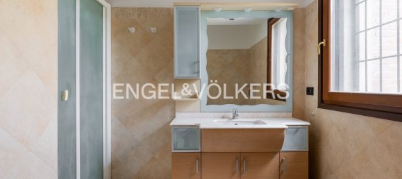 4 bedrooms House in Pianoro, Italy No. 127248 9