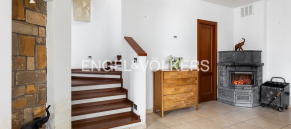 4 bedrooms House in Pianoro, Italy No. 127248 8