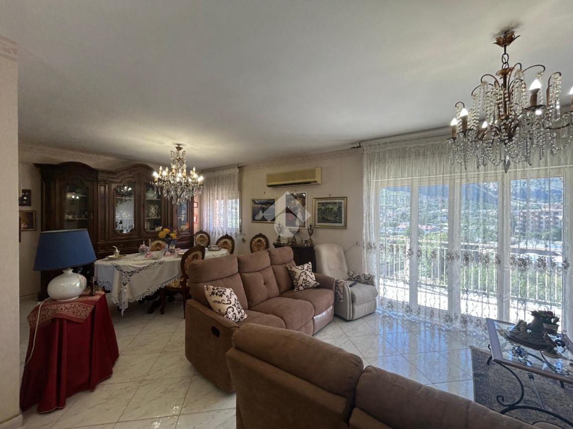 Apartamento de 5 habitaciónes en Palermo, Italy No. 156950