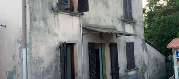 4-Zimmer Haus in Vernasca, Italy, Nr. 254577 2