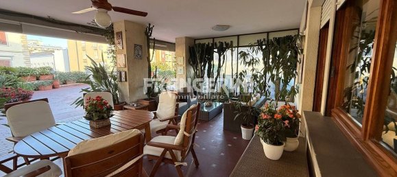 3 bedrooms Apartment in Livorno, Italy No. 273048 5