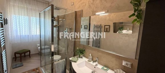 3 bedrooms Apartment in Livorno, Italy No. 273048 32