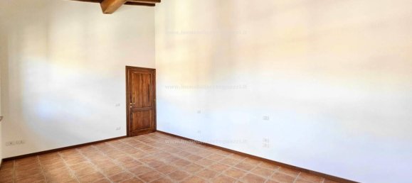 3 bedrooms Apartment in Certaldo, Italy No. 285442 9
