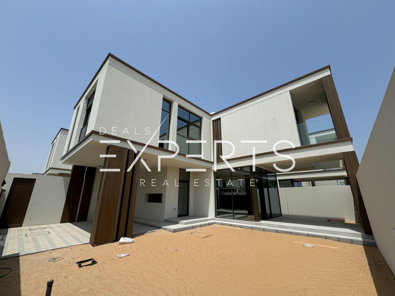 Villa T4 em Abu Dhabi, UAE N.º 55158