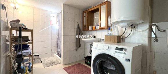 4 bedrooms House in Hundsheim, Austria No. 79644 9