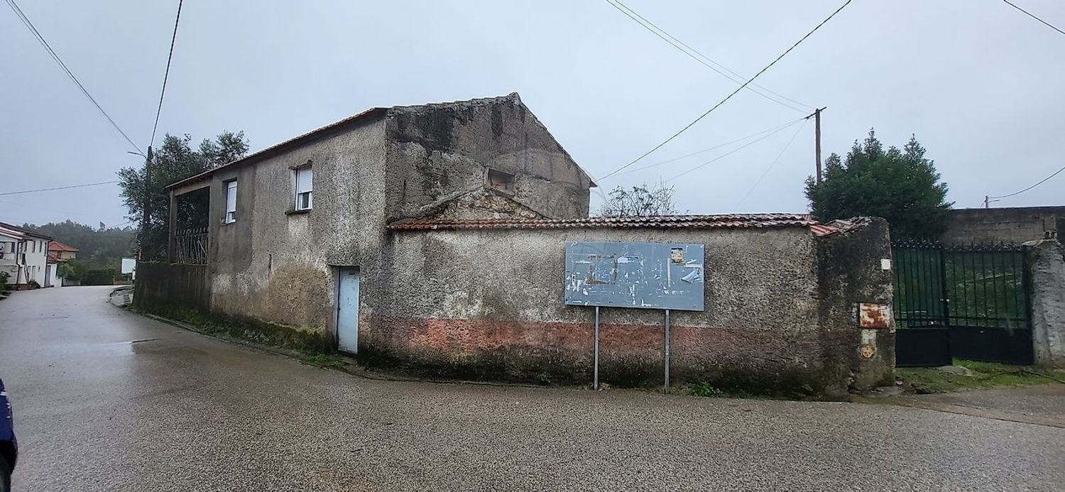 2 bedrooms House in Penacova, Portugal No. 35439