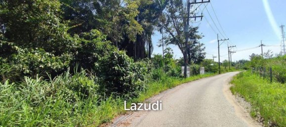 3936m² Commercial property in Sattahip, Thailand No. 15865 2