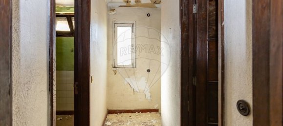 676m² Building in Barreiro, Portugal No. 142871 31