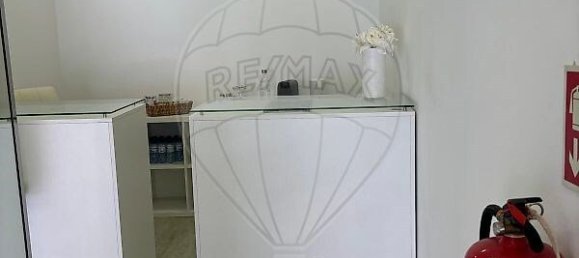 676m² Building in Barreiro, Portugal No. 142871 40