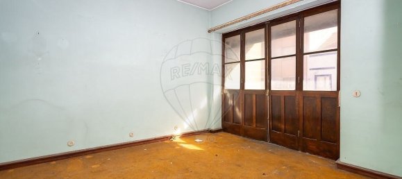 676m² Building in Barreiro, Portugal No. 142871 22