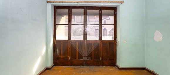 676m² Building in Barreiro, Portugal No. 142871 21