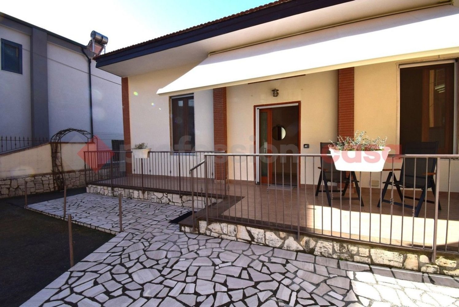 4 rooms Villa in Siano, Italy No. 92383