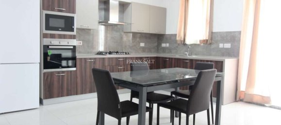 3 Schlafzimmer Maisonette-Wohnung in Siggiewi, Malta, Nr. 11015 6