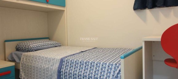 3 Schlafzimmer Maisonette-Wohnung in Siggiewi, Malta, Nr. 11015 10