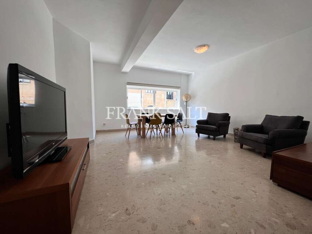 Квартира с 2 спальнями в Слима, Мальта № 4664