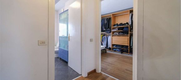 6 rooms Apartment in Sona, Italy No. 53124 25