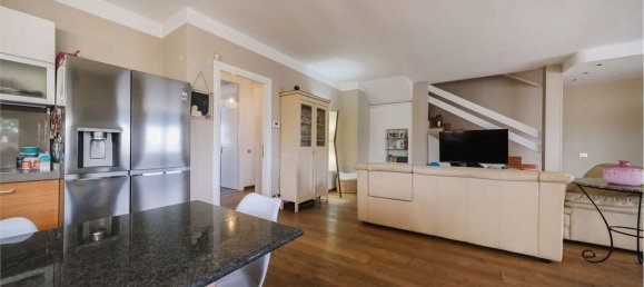 6 rooms Apartment in Sona, Italy No. 53124 10