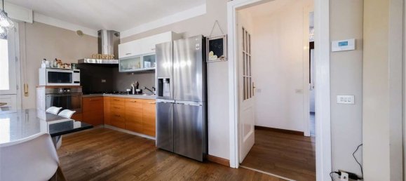 6 rooms Apartment in Sona, Italy No. 53124 16