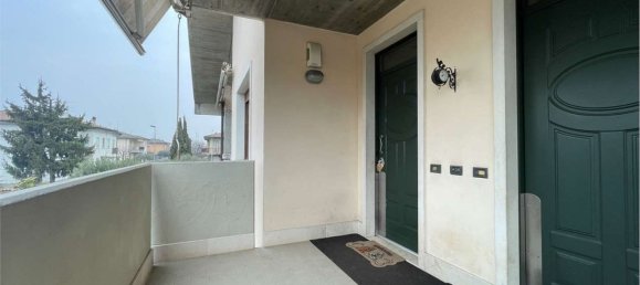 6 rooms Apartment in Sona, Italy No. 53124 49