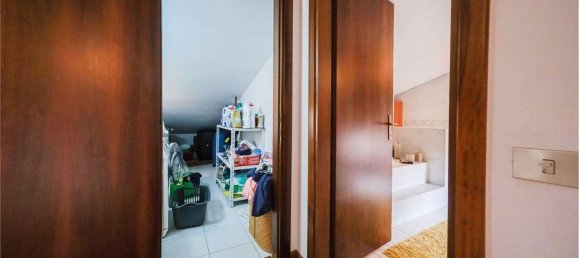 6 rooms Apartment in Sona, Italy No. 53124 42