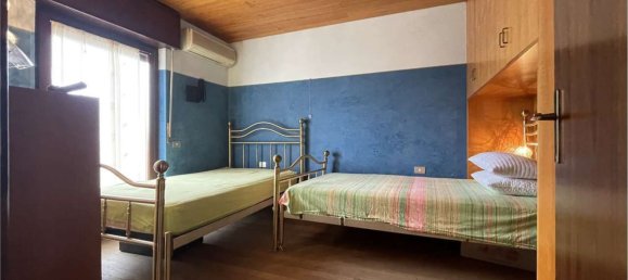 6 rooms Apartment in Sona, Italy No. 53124 40