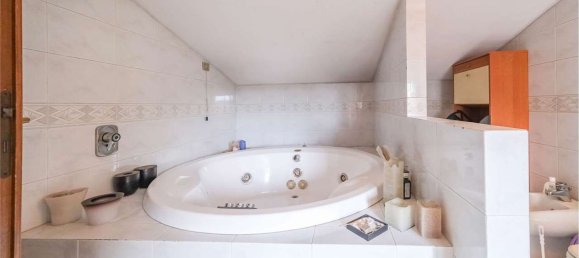 6 rooms Apartment in Sona, Italy No. 53124 45