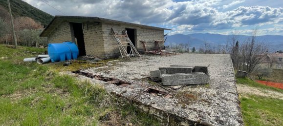 5 Schlafzimmer Haus in Subiaco, Italy, Nr. 83945 3