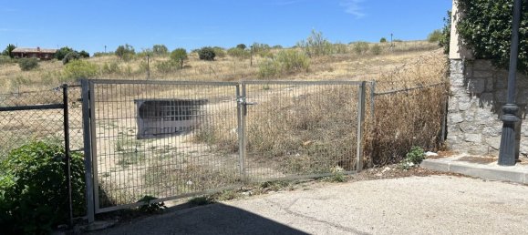 1730m² Land in Navas del Rey, Spain No. 103961 4