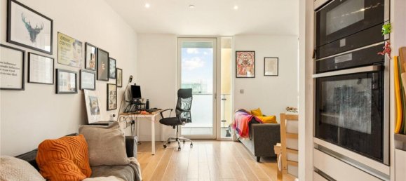 1 bedroom Apartment in London, United Kingdom No. 12822 8