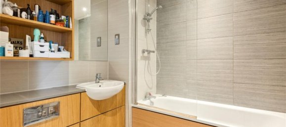 1 bedroom Apartment in London, United Kingdom No. 12822 6