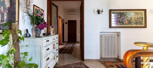 8غرفة شقة في Fucecchio, Italy رقم 116534 26