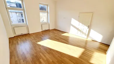 2-Zimmer Haus in Rudolfsheim-Funfhaus, Austria, Nr. 204570