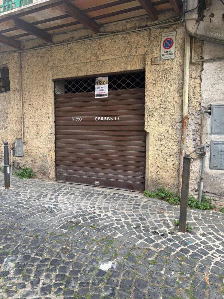 55m² Garage in Rocca di Papa, Italy No. 373526