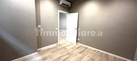 2 bedrooms Apartment in Milan, Italy No. 337040 11