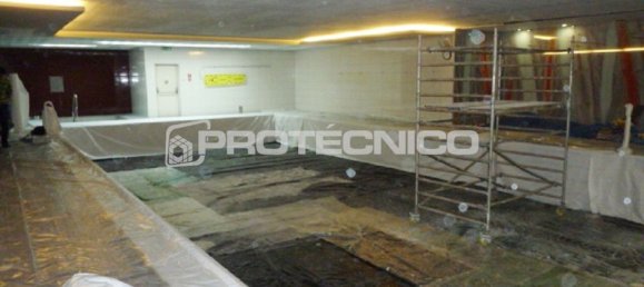 Gewerbliche Immobilie in Aveiro, Portugal 4204m², Nr. 50940 4