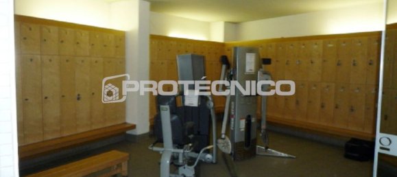 Gewerbliche Immobilie in Aveiro, Portugal 4204m², Nr. 50940 3