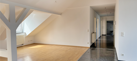 Apartamento de 4 habitaciónes en Furth, Germany No. 363615 4