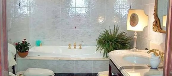 Вилла с 12 комнатами в Валло ди Нера, Италия № 266283 8