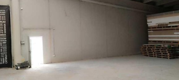 431m² Warehouse in Zaragoza, Spain No. 62463 2