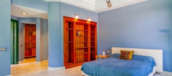 6 bedrooms Villa in Cadiz, Spain No. 140915 7