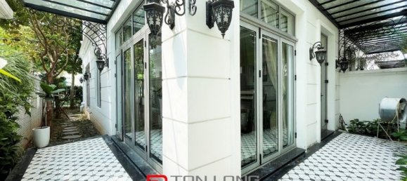 4 bedrooms Villa in Long Bien, Vietnam No. 556 27