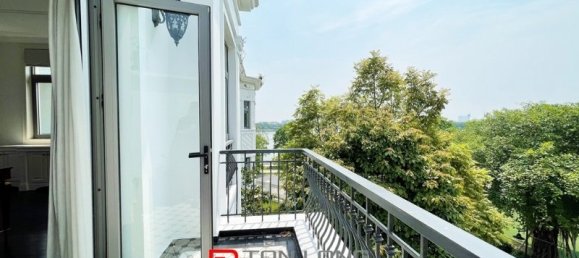 4 bedrooms Villa in Long Bien, Vietnam No. 556 15