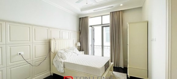 4 bedrooms Villa in Long Bien, Vietnam No. 556 17