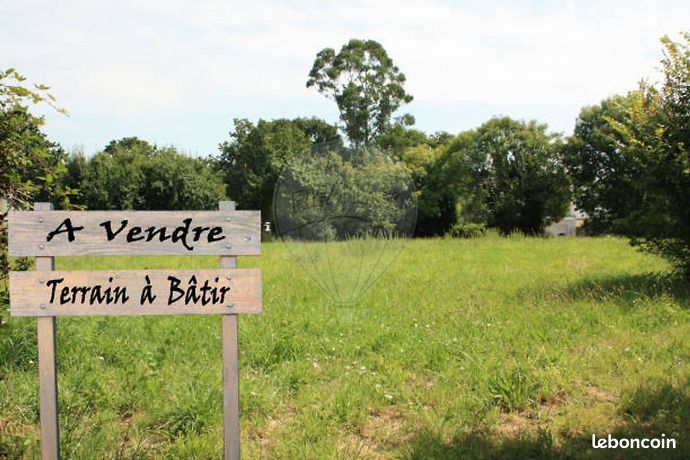 Grundstück in Peltre, France 1000m², Nr. 307726