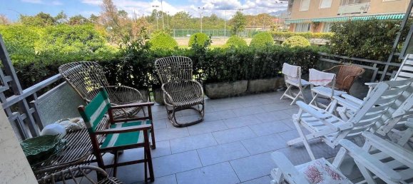 3 bedrooms Penthouse in Montignoso, Italy No. 294586 10