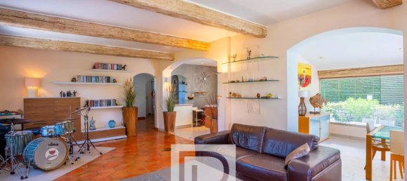 4 bedrooms Villa in Mouans-Sartoux, France No. 294953 10