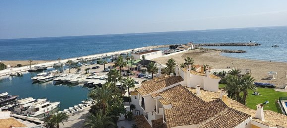 3 bedrooms Penthouse in Marbella, Spain No. 37188 2