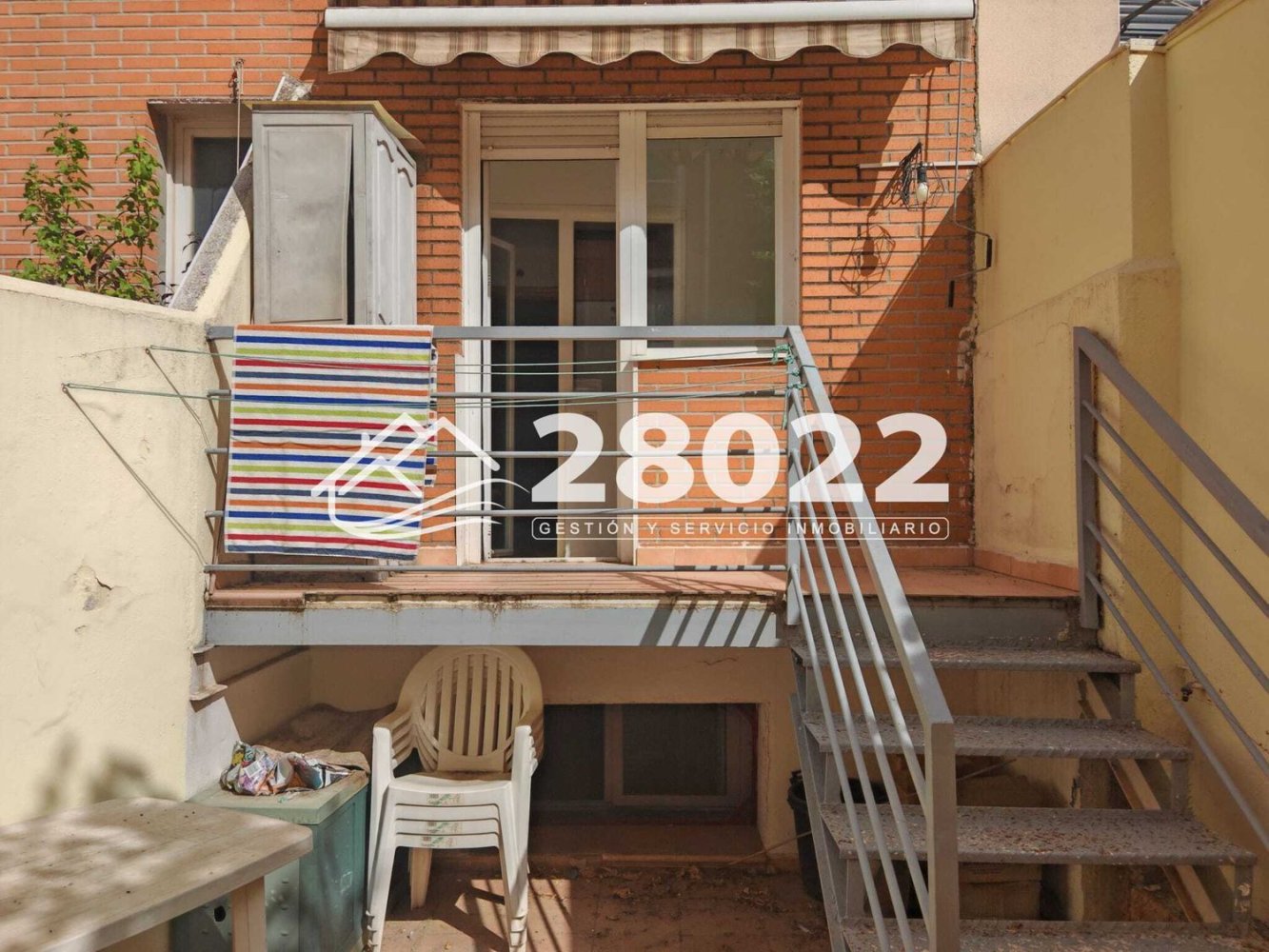 Дуплекс с 2 спальнями в Мадрид, Испания № 232977