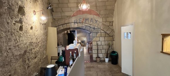 Propiedad comercial en Matera, Italy 140 m² No. 71373 2