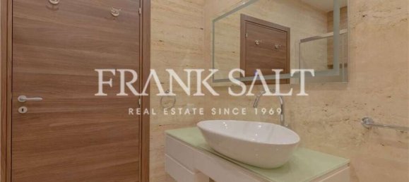 3 bedrooms Apartment in Ta' Xbiex, Malta No. 9159 14